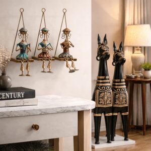 Decorative Figurines