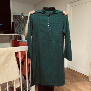 Chikankari Embroidered Men’s Kurta – Sequin Work